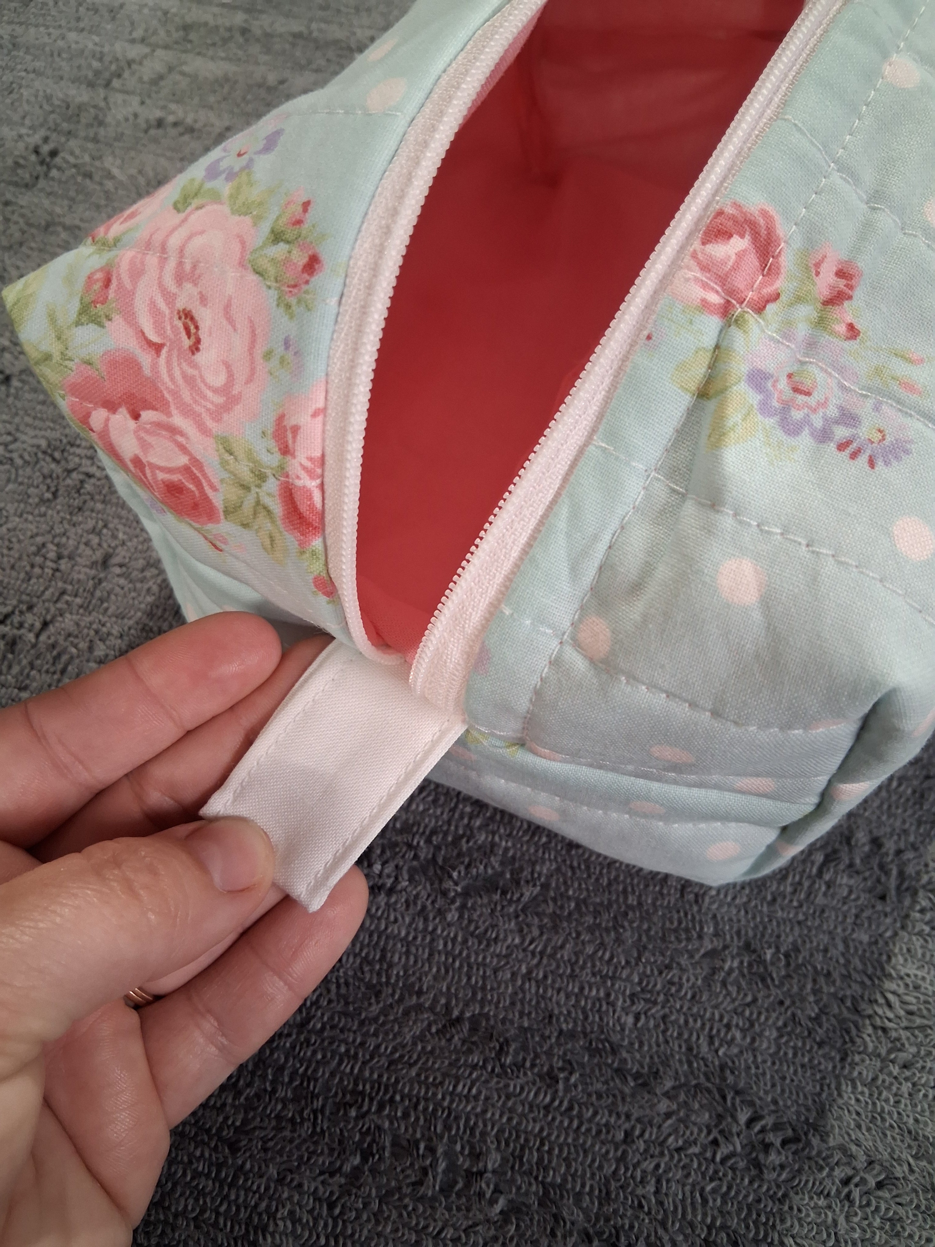 The Peony / Pink Cosmetic Bag / Medium Make-up Bag